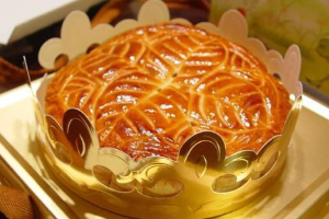 法国传统民俗节日——主显节薄饼