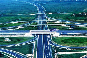 课程标准：道路与桥梁工程技术专业《公路设计技术》课程标准