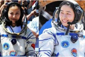 中国两位最美航天员王亚平和刘洋