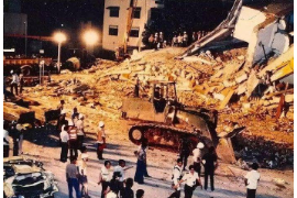 新加坡新世界酒店坍塌事故
