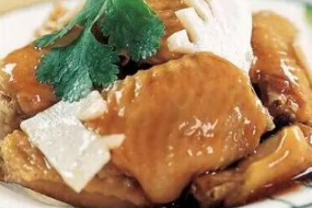 四川省的一道传统名菜—贵妃鸡翅