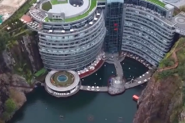 上海佘山世茂洲际酒店—全球首个深坑酒店，地下16层堪称奇迹