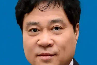 张改平—— 动物免疫学与生物技术专家